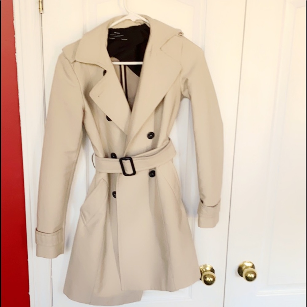 Zara Classic Trenchcoat